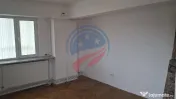 Apartament 4 camere, decomandat, etaj 3, zona Ramada 