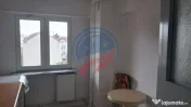 Apartament 4 camere, decomandat, etaj 3, zona Ramada 