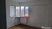 Apartament 4 camere, decomandat, etaj 3, zona Ramada 