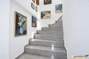 Apartament in vila, panorama spectaculoasa asupra Brasovului