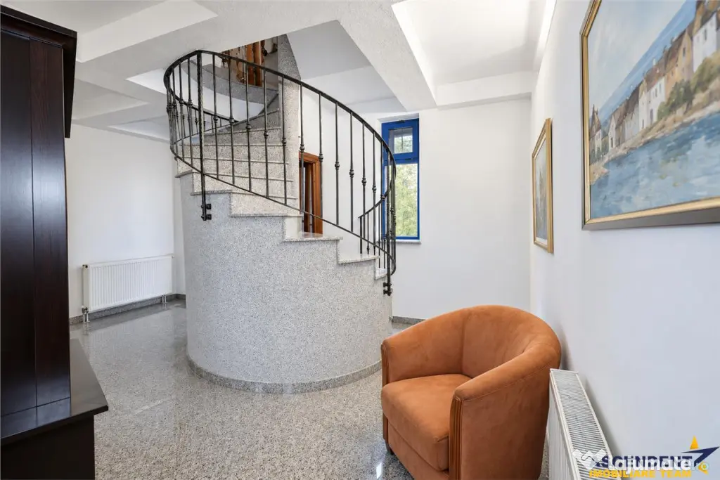 Apartament in vila, panorama spectaculoasa asupra Brasovului - Brasov (Brasov)