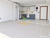 3 camere - Predare Imediata - 12 min de metrou Nicolae Teclu 