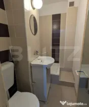 Apartament 4 camere decomandat, 2 băi, 2 balcoane, zona Rep 