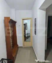 Apartament 4 camere decomandat, 2 băi, 2 balcoane, zona Rep 