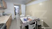 Apartament 4 camere decomandat, 2 băi, 2 balcoane, zona Rep 