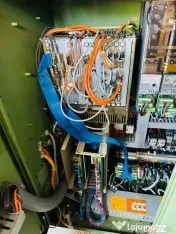 Mașină de frezat CNC MAHO MH600E 