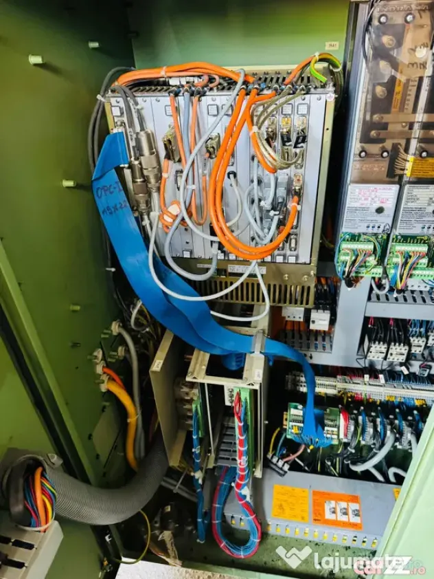 Mașină de frezat CNC MAHO MH600E - Pitesti (Arges)
