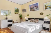 Apartament cu 4 camere | Imobil interbelic | Calea Victoriei 