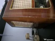 Aparat de radio clasic pe lămpi, Stassfurt 600 