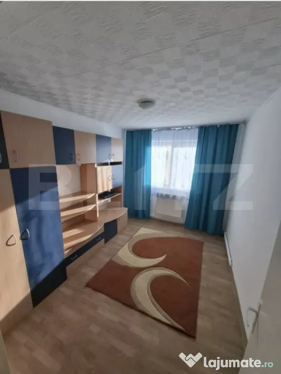 Apartament doua camere, 40mp, etaj 3, zona micro 3 - Turda (Cluj)