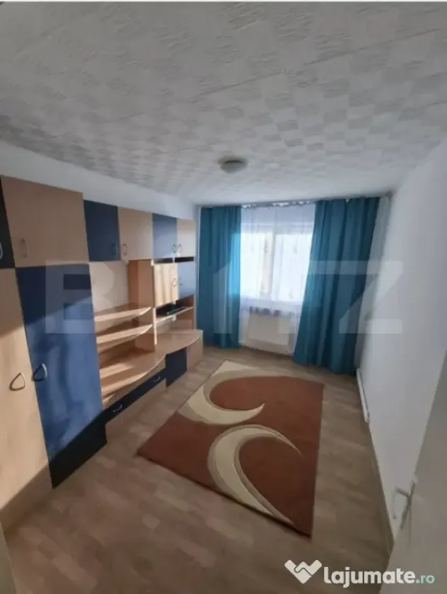 Apartament doua camere, 40mp, etaj 3, zona micro 3 - Turda (Cluj)