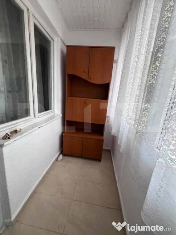 Apartament doua camere, 40mp, etaj 3, zona micro 3 - Turda (Cluj)