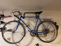 Bicicletă semicursieră vintage din 1988, revopsită, funcțională