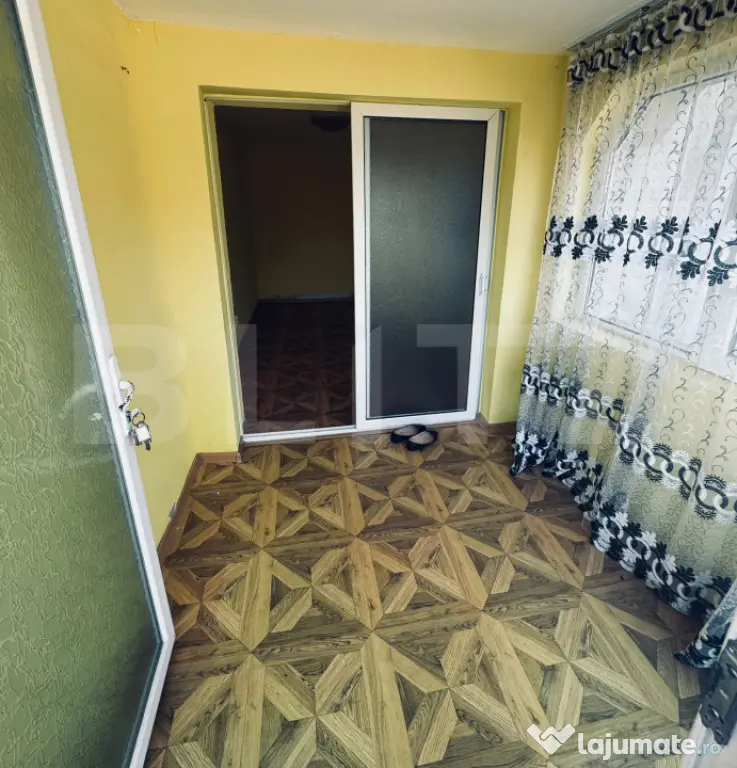De vânzare o proprietate cu teren generos în satul Ghineș - Salcioara (Dambovita)