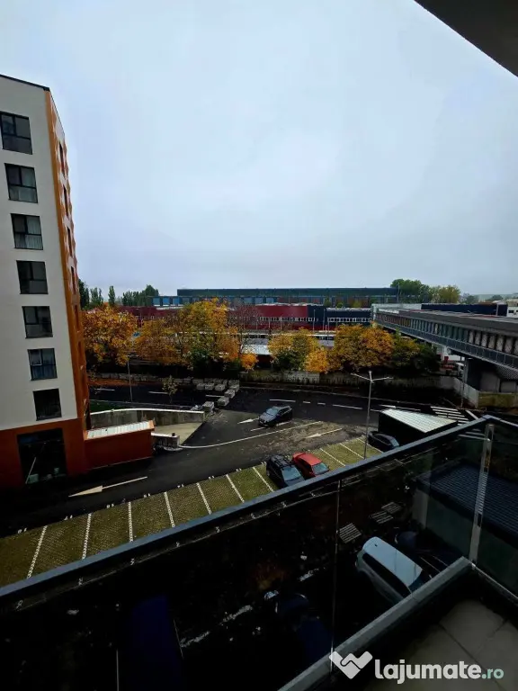 Berceni metrou apollo etaj 3 - Bucuresti (Bucuresti-Ilfov)