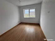 Apartament 2 camere, 2 bai, 2 balcoane, parcare-Subcetate