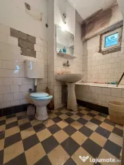 Comision Zero! Calarasilor 3 camere decomandat, suprafata 77