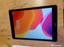 iPad Gen.9  64GB