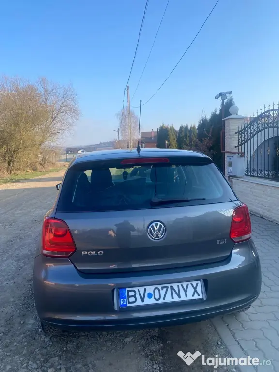 VOLKSWAGEN Polo 2011 — imagine 2