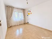 4 camere, bloc 1987, etaj 3/4, în zona Aviației 