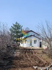 Vila individuala 6 camere, teren 500 mp- predare imediata 