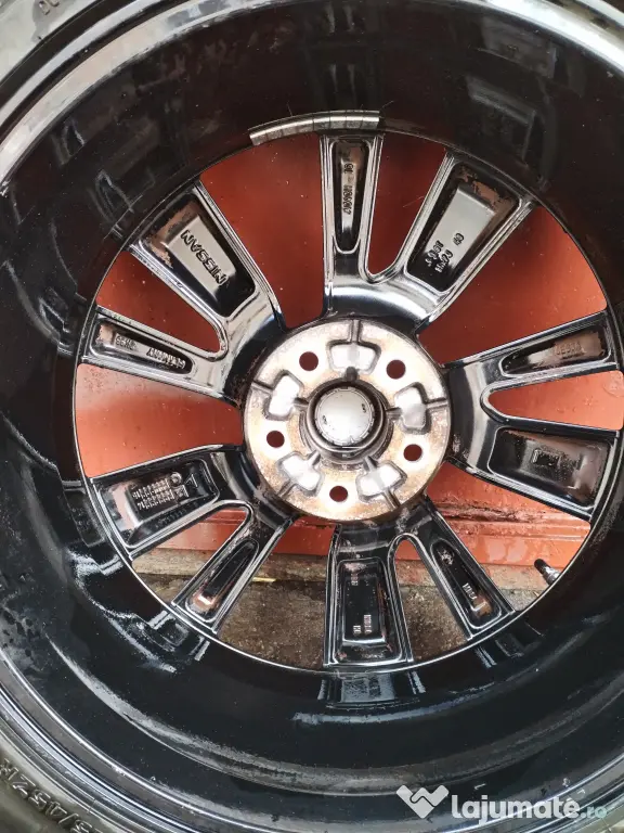 roti 225/45 R 19 janta Aliaj Nissan Qashqai
