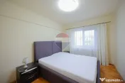 De vânzare apartament cu 3 camere, în zona Decebal 