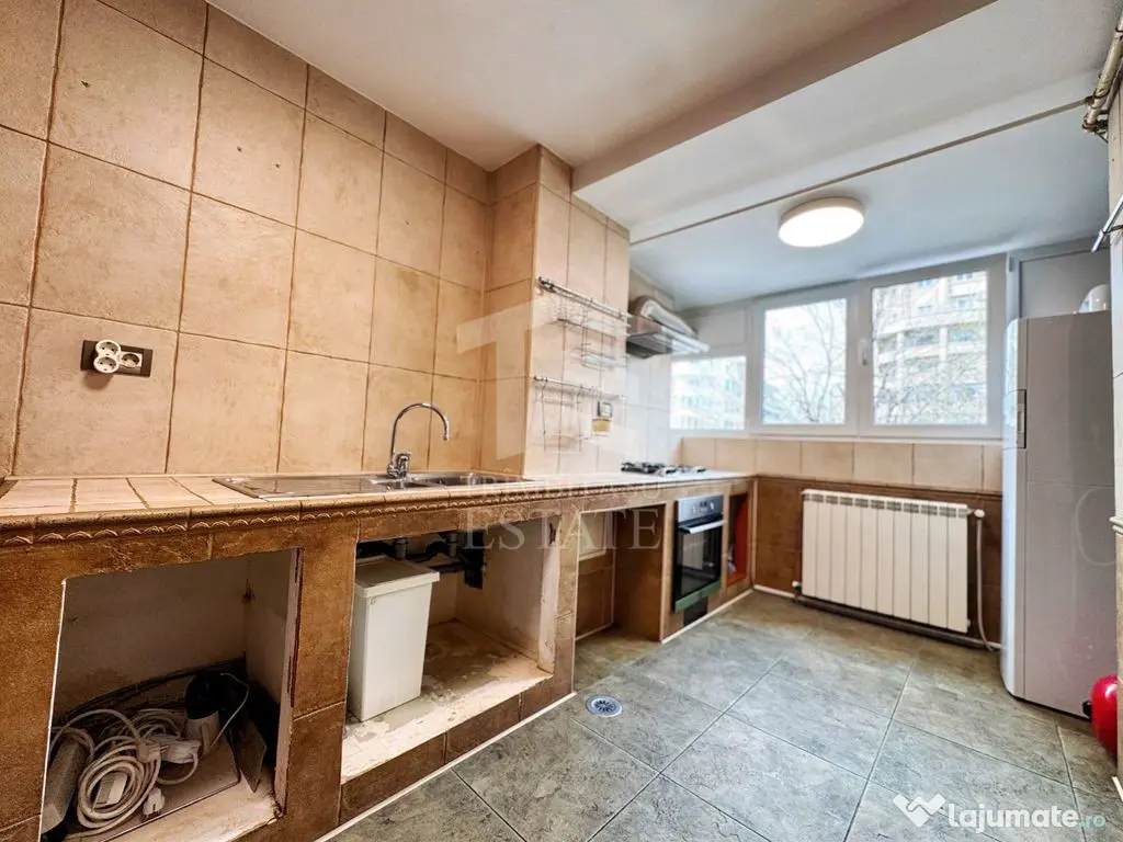 Decebal | 3 camere 97 mp utili | Centrală proprie | Etaj 2/8 - Bucuresti (Bucuresti-Ilfov)