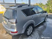 Mitsubishi Outlander 2.2 DI-D 4x4, 175 CP, 7 locuri, 2011