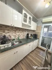 Apartament cu 3 camere - 63 mp - Zona Lipovei