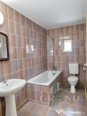 Casa individuală de închiriat | 3 camere | Curte | Terasă 