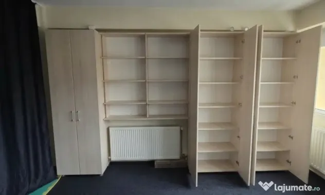 Vand Dulap / Dressing cu usi glisante - ideal pentru depozitare / casa / office