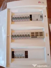 Realizez tablouri electrice conform proiect beneficiar, montez sisteme de alarma
