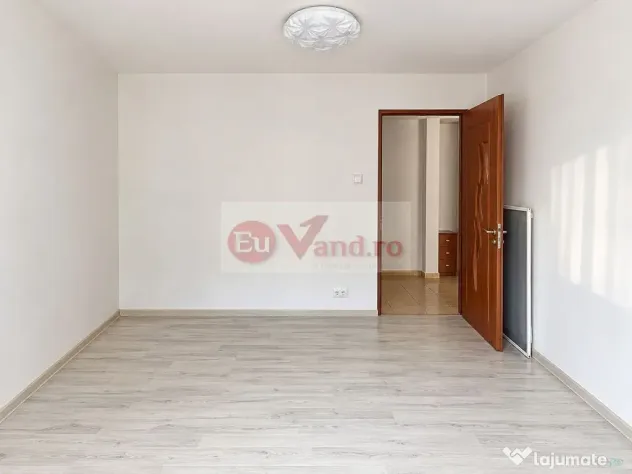 Apartament cu o camera de vanzare – Micro 40, parter, 27 mp, 33.500 E - Galati (Galati)