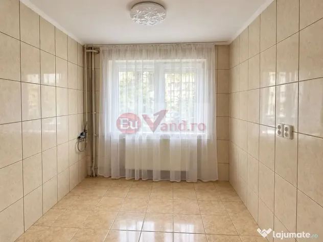 Apartament cu o camera de vanzare – Micro 40, parter, 27 mp, 33.500 E - Galati (Galati)
