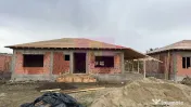 Sabareni, casa noua parter, 4 cam + dep., supraf. 143 mp, curte 452 mp 