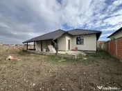 Duplex, 4 camere, 98 mp utili, 312 teren, panouri fotovoltai 