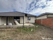 Duplex, 4 camere, 98 mp utili, 312 teren, panouri fotovoltai 
