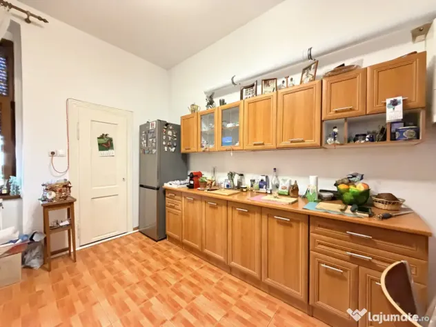 Apartament 2 camere, 83 mp utili, etaj 1, centrala, garaj - - Timisoara (Timis)