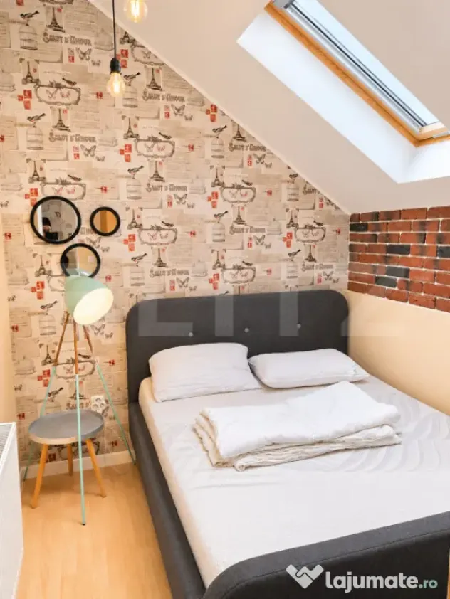 Apartament 3 camere în vilă, Zona Centrală, 2 niveluri