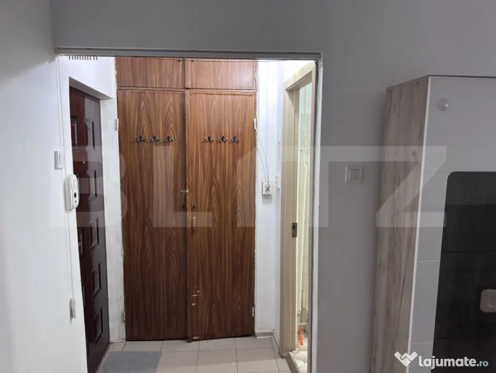 Garsoniera sud ca noua de închiriat - Ploiesti (Prahova)