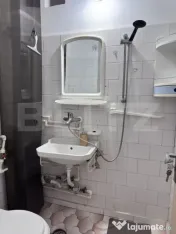 Garsoniera sud ca noua de închiriat 