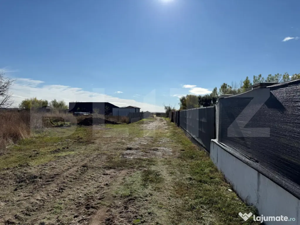 Teren intravilan 3221 mp, zona Podari ( Livezi ) - Craiova (Dolj)