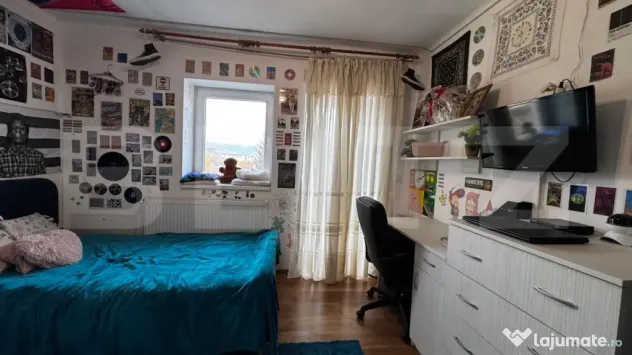 Duplex spațios cu 5 camere, garaj pentru 2 mașini, zona Mi - Alba Iulia (Alba)
