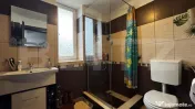 Duplex spațios cu 5 camere, garaj pentru 2 mașini, zona Mi