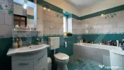 Duplex spațios cu 5 camere, garaj pentru 2 mașini, zona Mi