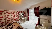 Duplex spațios cu 5 camere, garaj pentru 2 mașini, zona Mi