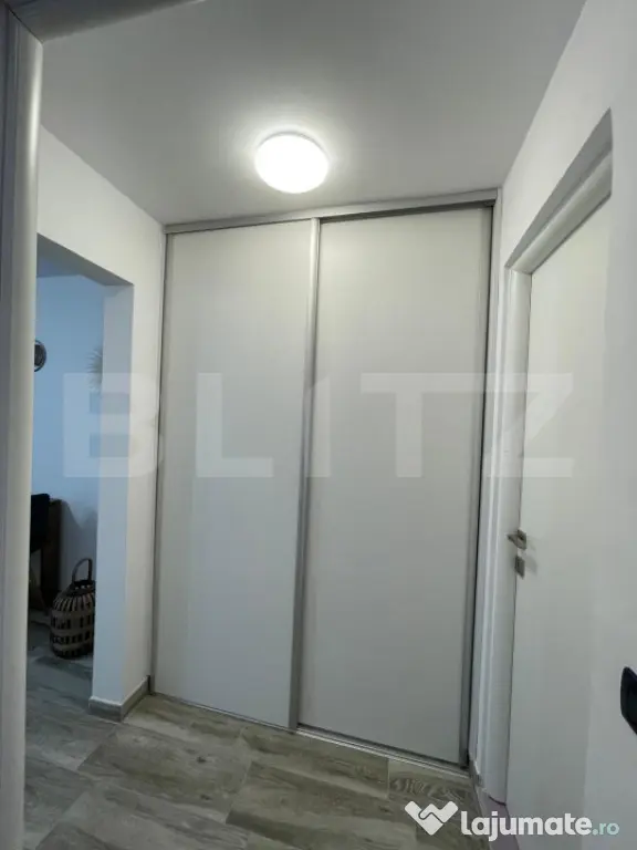 Apartament cu 3 camere, 62 mp, Etajul 1, zona Blocuri - Camp - Campia Turzii (Cluj)