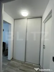 Apartament cu 3 camere, 62 mp, Etajul 1, zona Blocuri - Camp
