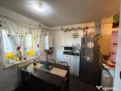 Apartament 3 camere decomandat 72 mp utili zona Parcul Roman